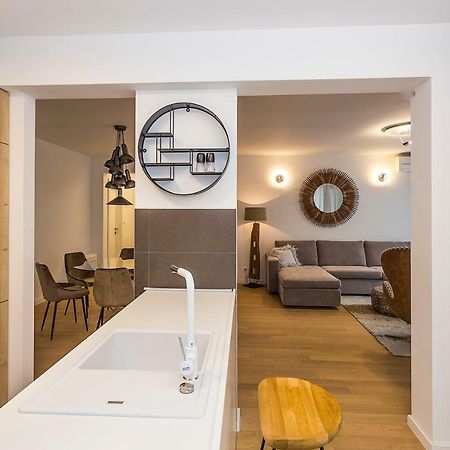 Perla Apartmani Сплит Екстериор снимка